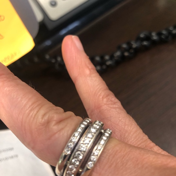 Diamond Ring - Picture 2 of 8